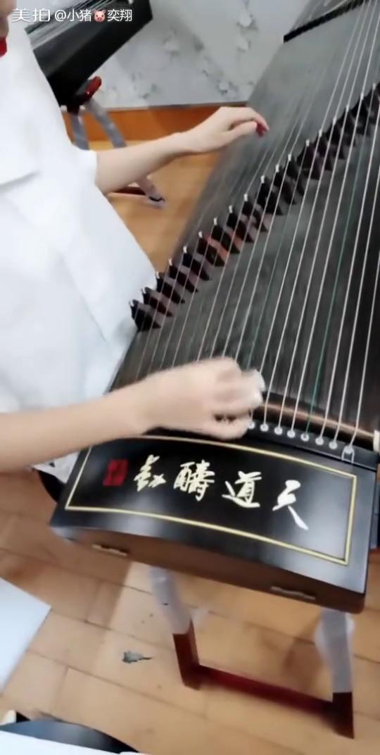 聽到的那段古箏旋律，會(huì)是什么曲子？